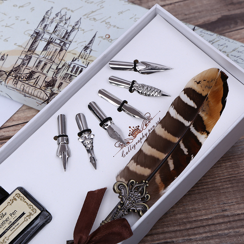 Retro Feather Dip Pen Writing  - Self Inking Stamp recension och pris